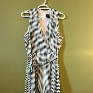 Gabby Skye sleeveless dress.